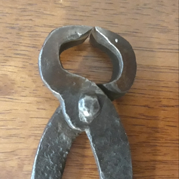 Antique #6 Forged Primitive Farrier Tool Nipper Pincer Nail Remover - Picture 4 of 10